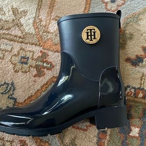 Tommy H authentic rain boots